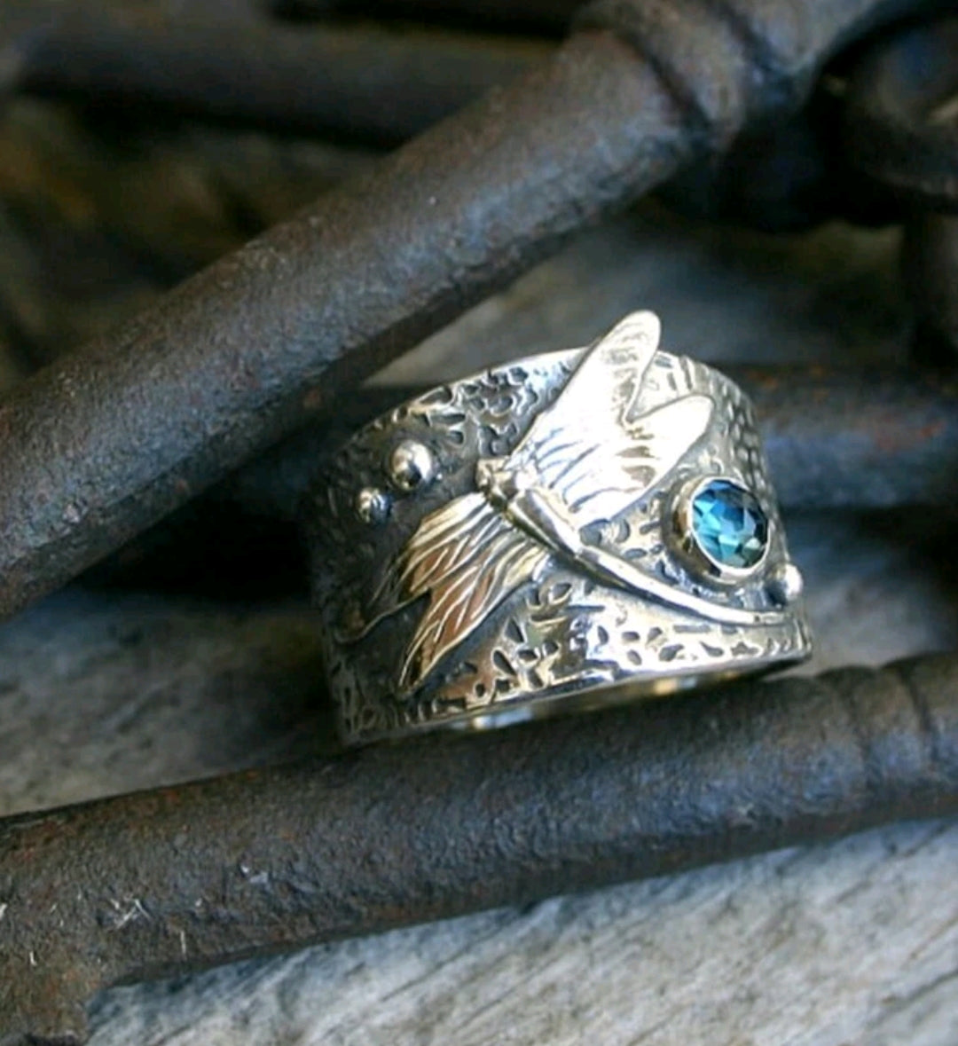 Vintage dragonfly ring