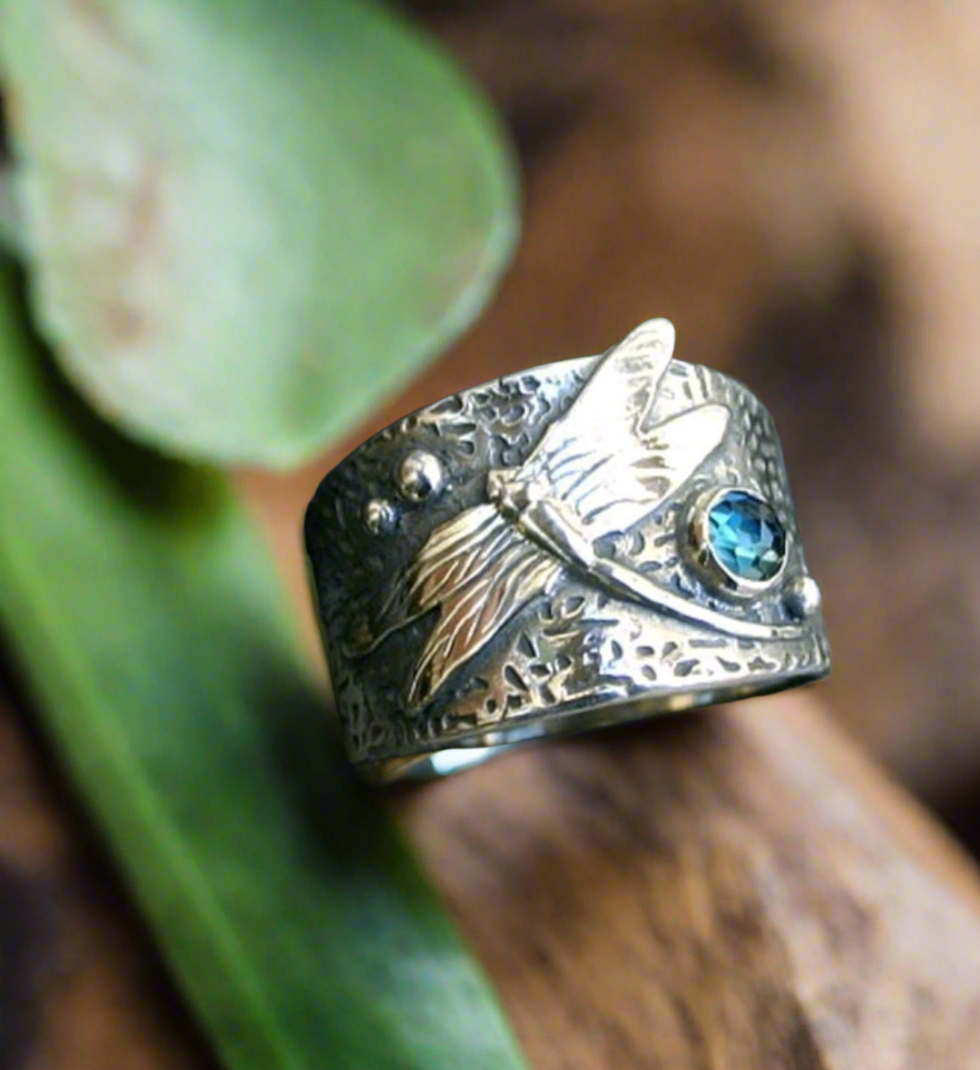 Vintage dragonfly ring